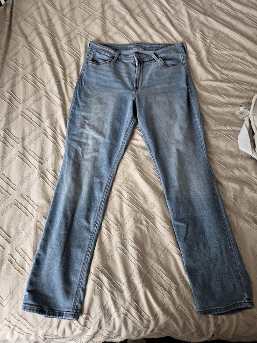 Old Navy High-Rise Straight Jeans in Blue Waist 12
